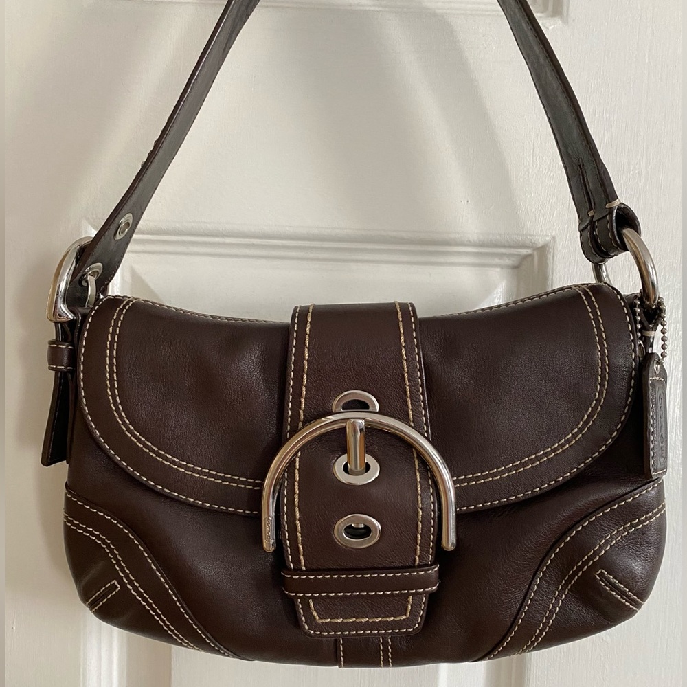 Vintage Coach brown leather purse/handbag